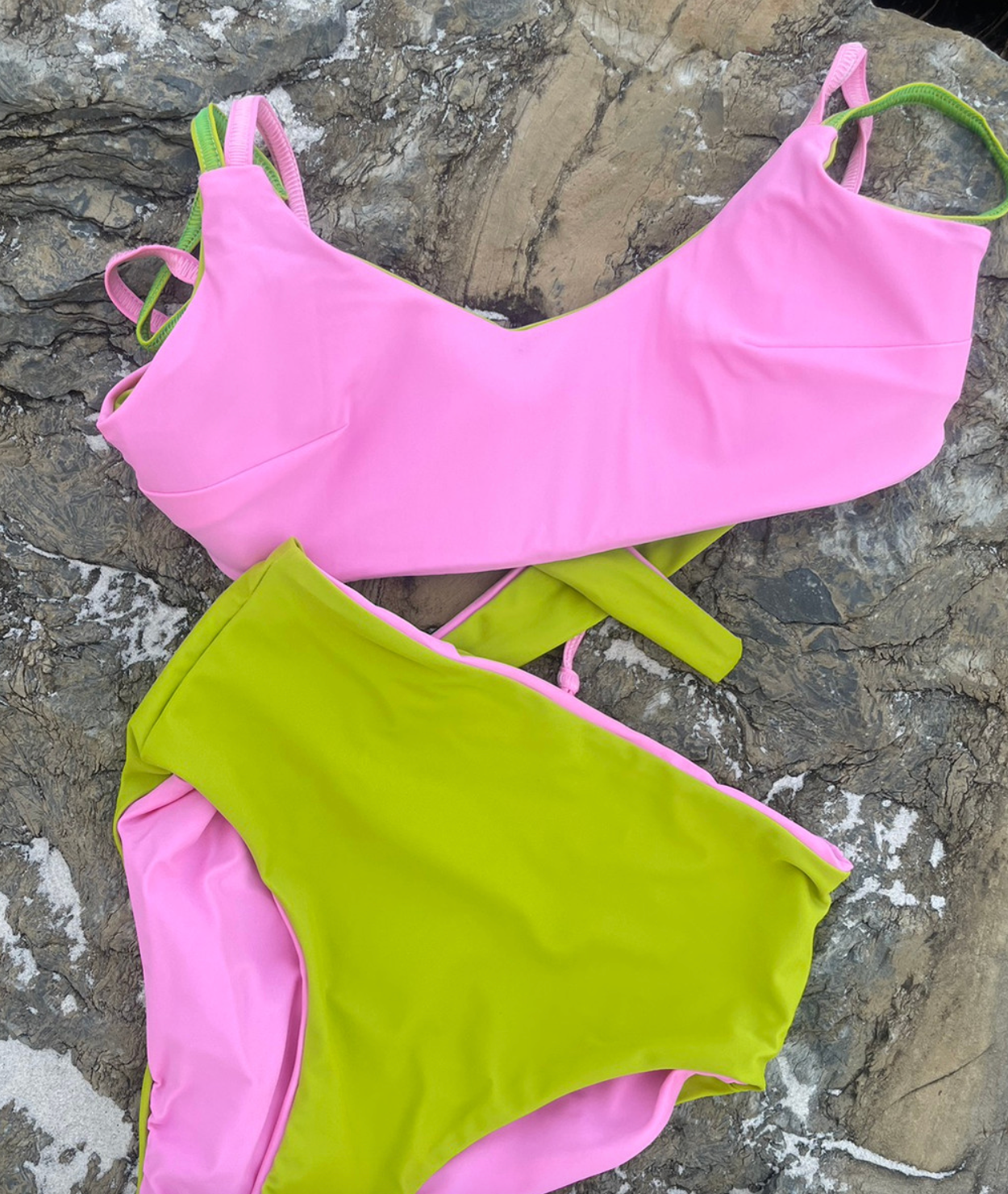 scoop bikini top