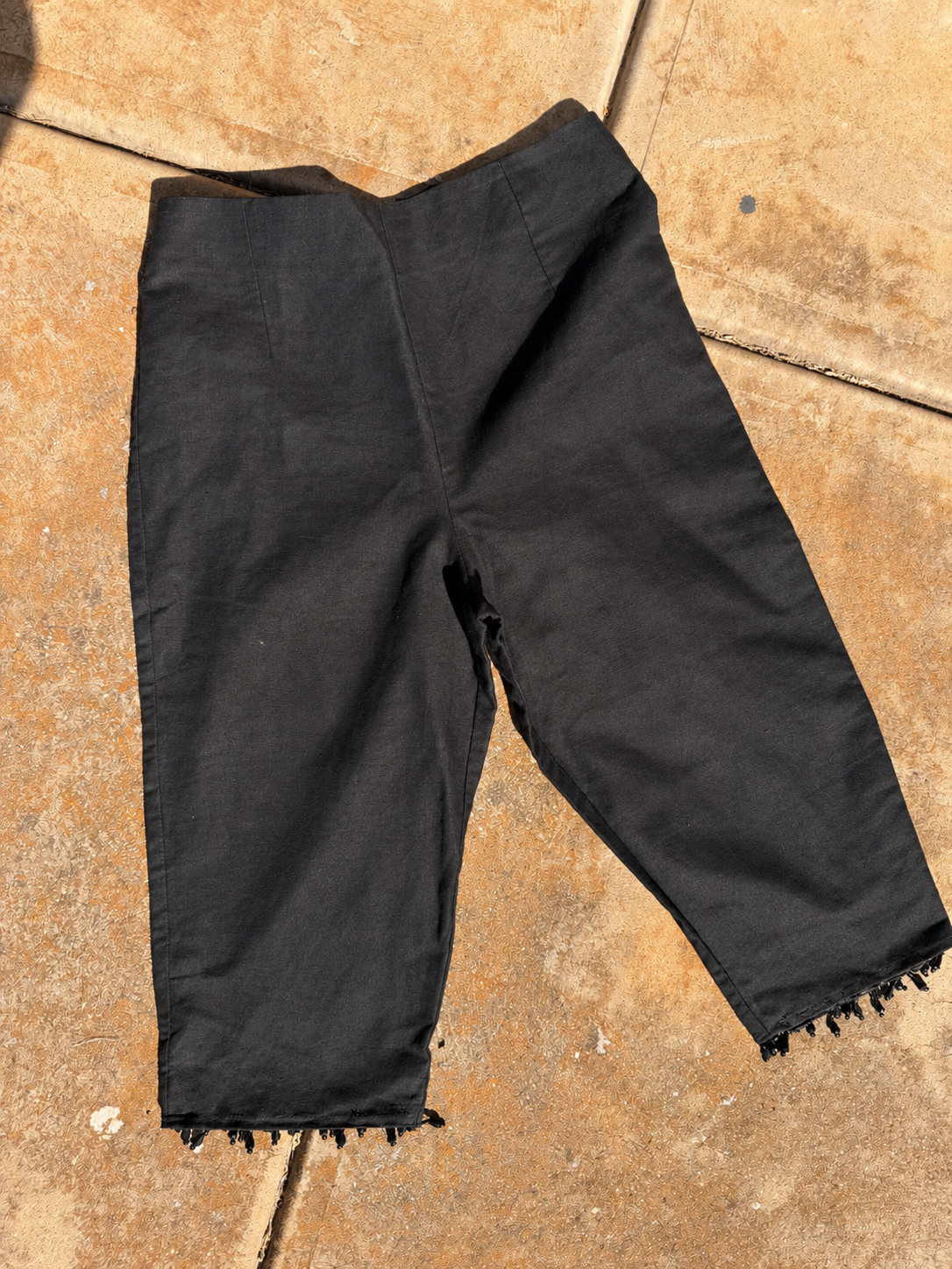 azalea capris.