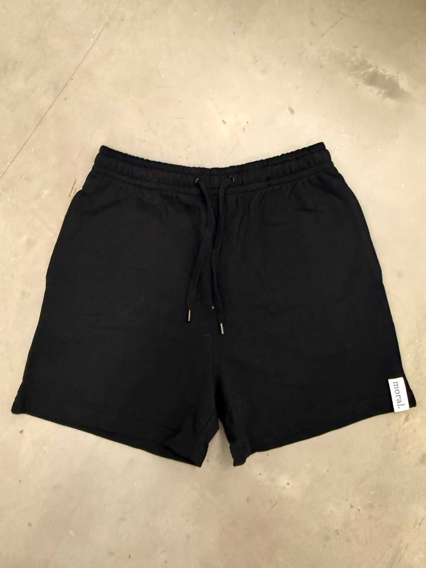 a basic short